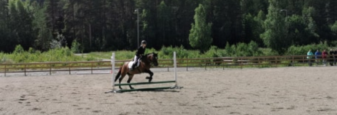 Klubbstevne i dressur og sprang i August